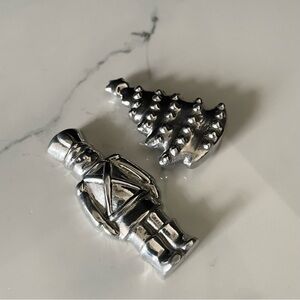 SET of 2 Napkin Weights - Nutcracker & Christmas Tree by Mariposa